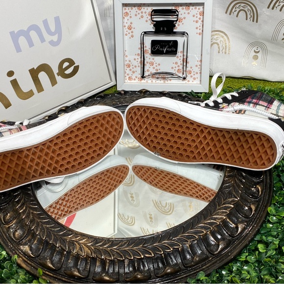 Vans Black and Pink Plaid High-Top Sneakers - Picture 13 of 15